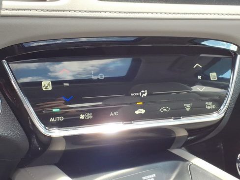 Used 2019 Honda HR-V Touring image 22