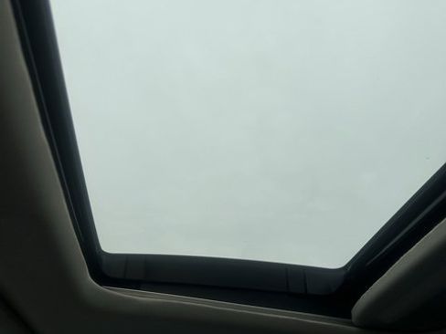 Certified 2025 Honda Accord EX-L image 14