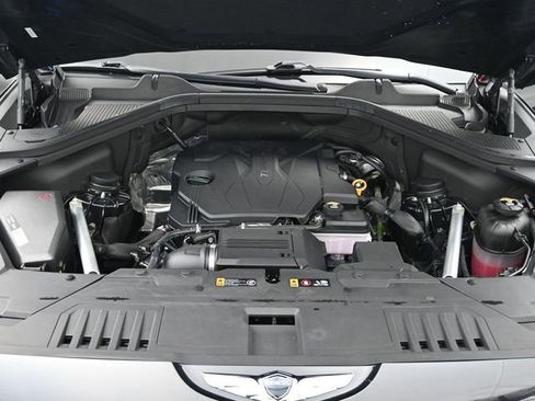 Used 2024 Genesis GV80 2.5T image 20