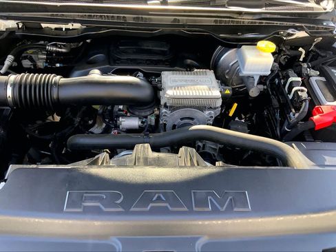 Used 2023 RAM 1500 Laramie AWD/4WD image 31