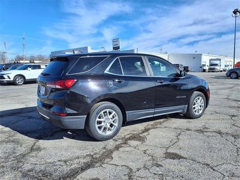 Used 2022 Chevrolet Equinox LT image 14