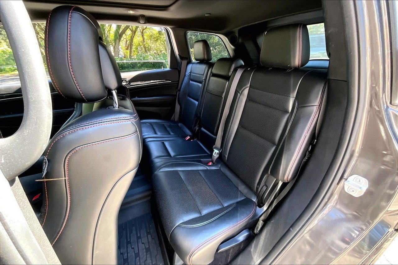 Used 2019 Jeep Grand Cherokee Trailhawk w/ Trailhawk Luxury Group AWD/4WD image 19