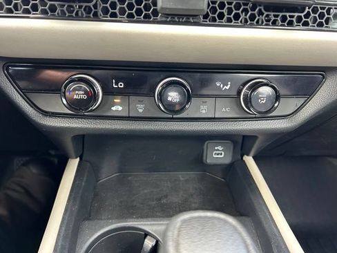 Used 2024 Honda HR-V LX image 21