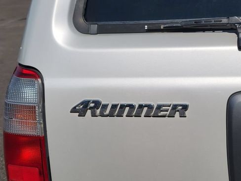 Used 1999 Toyota 4Runner Limited AWD/4WD image 12