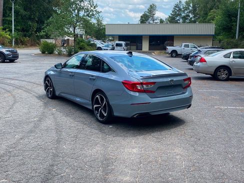 Used 2021 Honda Accord Sport image 7