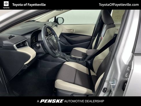 Used 2026 Toyota Corolla LE FWD image 20