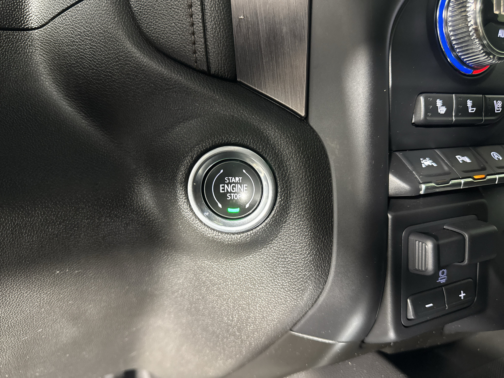 Used 2019 GMC Sierra 1500 AT4 w/ AT4 Premium Package AWD/4WD image 16