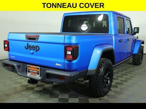 Used 2024 Jeep Gladiator Sport image 10