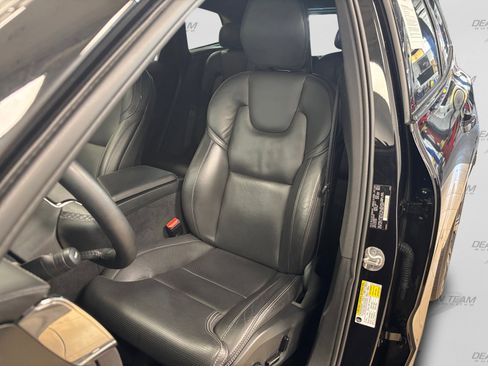 Used 2024 Volvo XC60 B5 Ultimate w/ Climate Package AWD/4WD image 38
