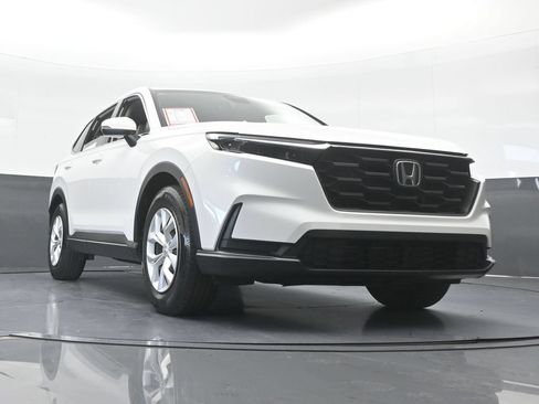 Used 2025 Honda CR-V LX image 60