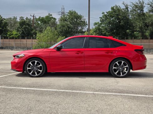 Used 2025 Honda Civic Sport Touring image 7