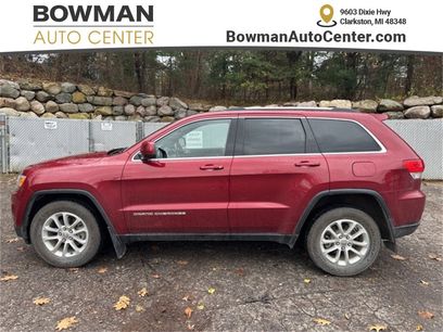 Used 2014 Jeep Grand Cherokee Laredo w/ 18" Wheel & 8.4" Radio Group