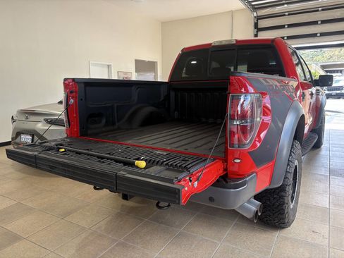 Used 2014 Ford F150 Raptor w/ Equipment Group 801A Luxury image 13