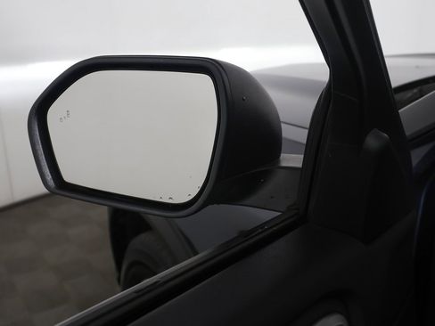 Used 2022 Ford Explorer XLT image 34