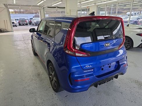 Certified 2021 Kia Soul Turbo image 3