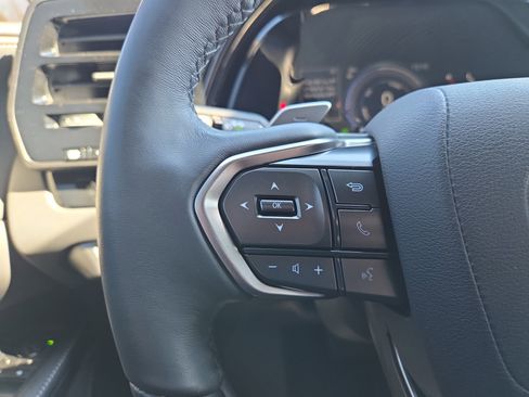 Used 2023 Lexus RX 350h w/ Accessory Package (K3) image 11