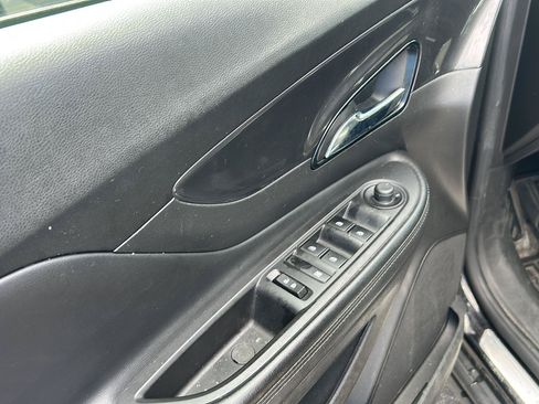 Used 2020 Buick Encore Preferred w/ Safety Package FWD image 9