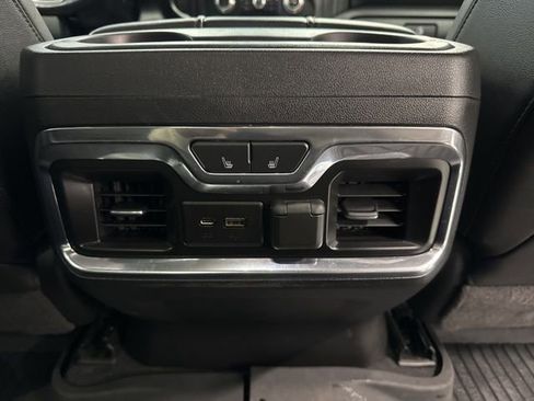 Used 2020 GMC Sierra 2500 AT4 image 30