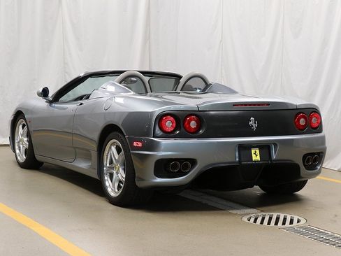 Used 2002 Ferrari 360 Spider image 2