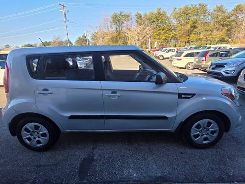 Used 2012 Kia Soul image 4