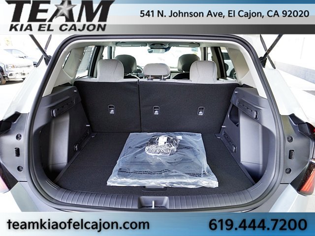 New 2027 Kia Seltos LX AWD/4WD image 17