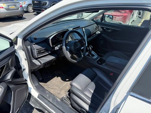 Used 2024 Subaru Outback Limited AWD/4WD image 7