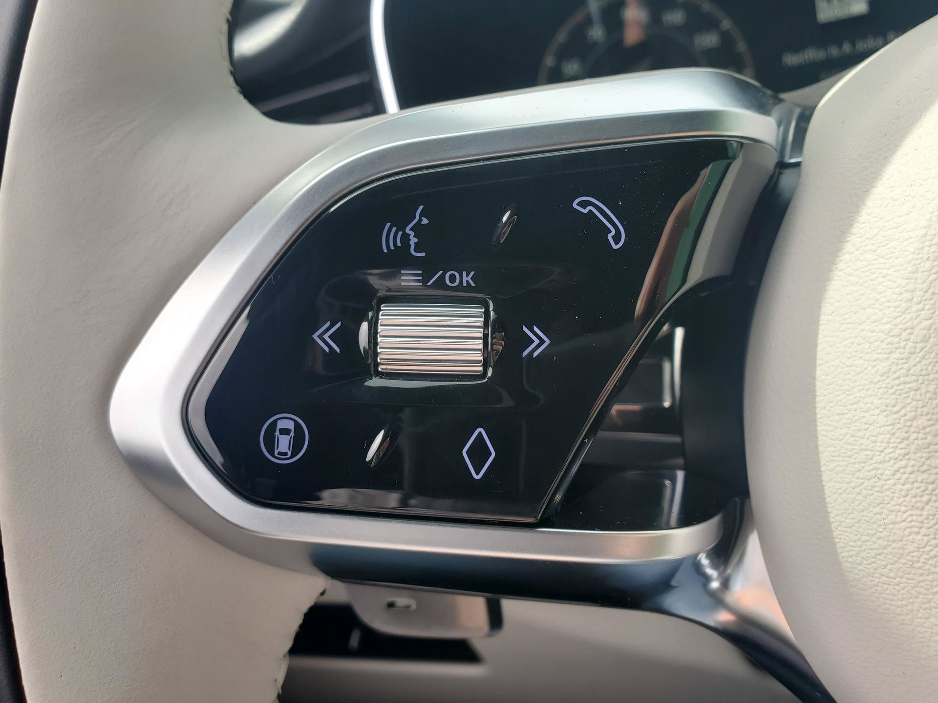 New 2026 Jaguar F-PACE R-Dynamic S AWD/4WD image 25