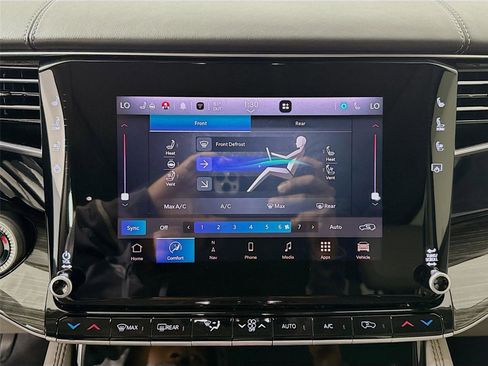 Used 2022 Jeep Wagoneer Series II w/ Premium Group I RWD image 18
