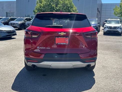 Used 2025 Chevrolet Blazer LT AWD/4WD image 5