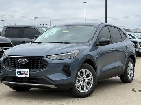 New 2026 Ford Escape Active image 25