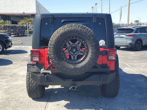 Used 2017 Jeep Wrangler Sport image 5