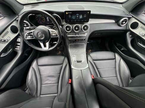 Used 2021 Mercedes-Benz GLC 300 4MATIC image 13