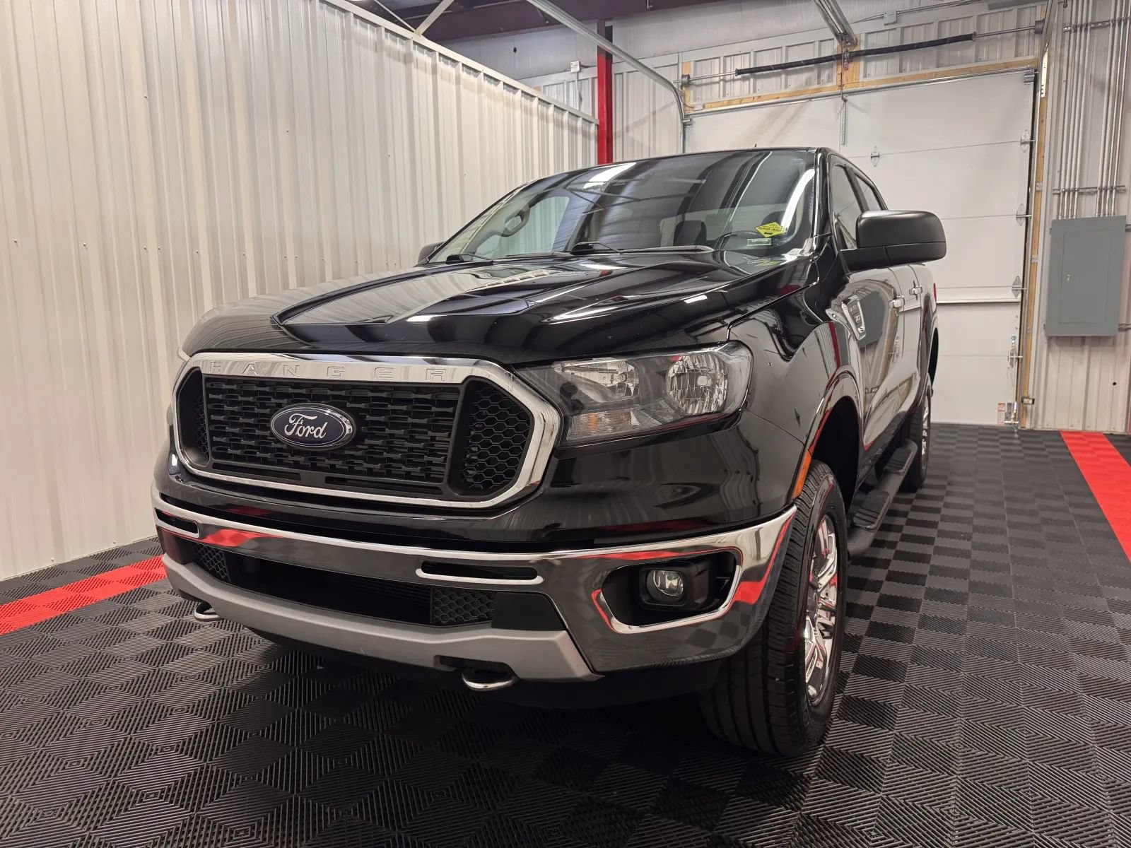 Used 2023 Ford Ranger XLT w/ Equipment Group 301A Mid AWD/4WD image 9