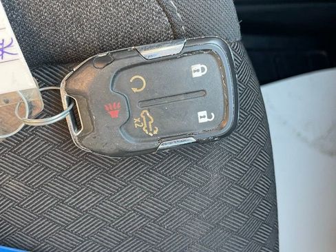 Certified 2022 Chevrolet Silverado 1500 RST w/ Convenience Package II image 36