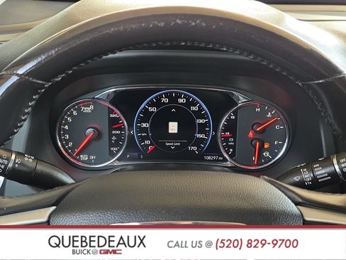 Used 2021 GMC Acadia SLT w/ Elevation Edition FWD image 15