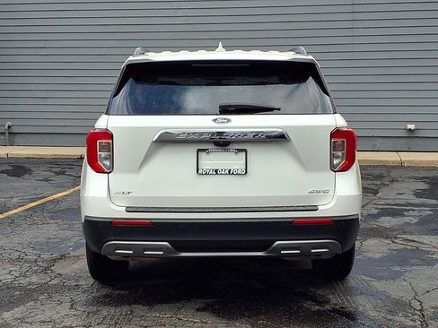 Used 2023 Ford Explorer XLT w/ Equipment Group 202A image 23