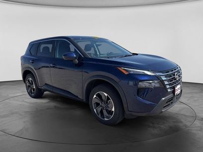 Used 2025 Nissan Rogue SV