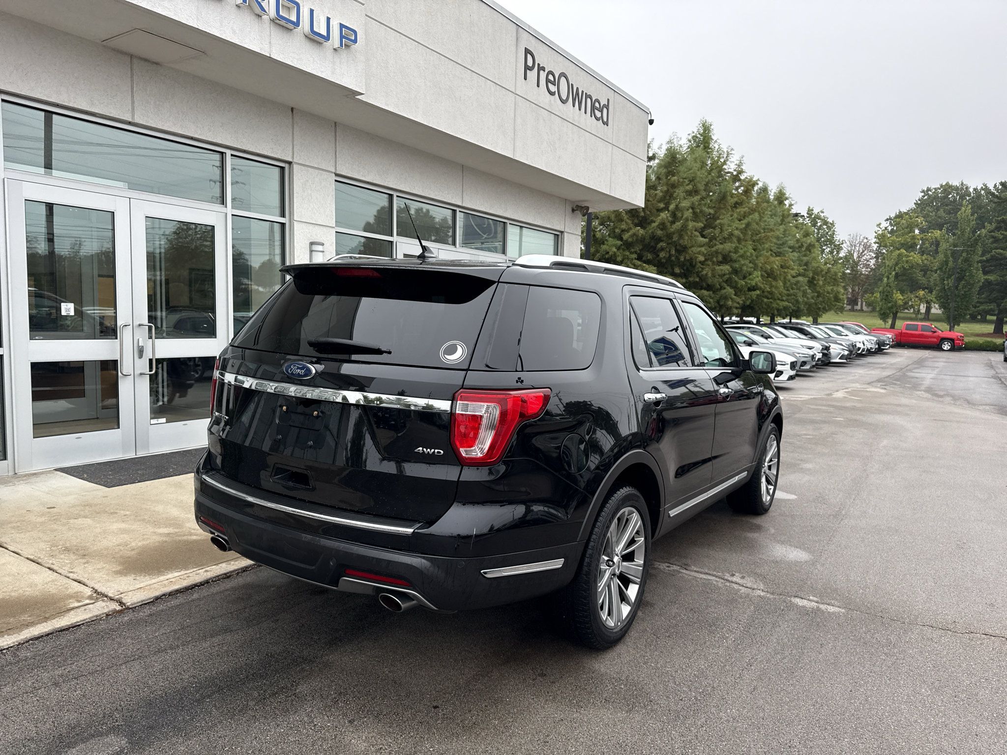 Used 2018 Ford Explorer Limited AWD/4WD image 3