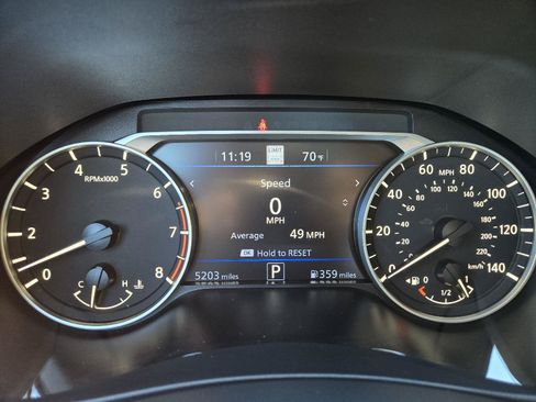 Used 2025 Nissan Altima 2.5 SL FWD image 17
