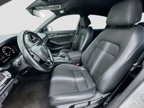 Used 2023 Honda Civic Sport image 13