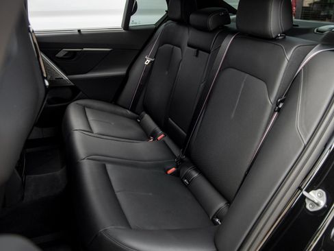 Used 2025 BMW M5 w/ Carbon Package image 35