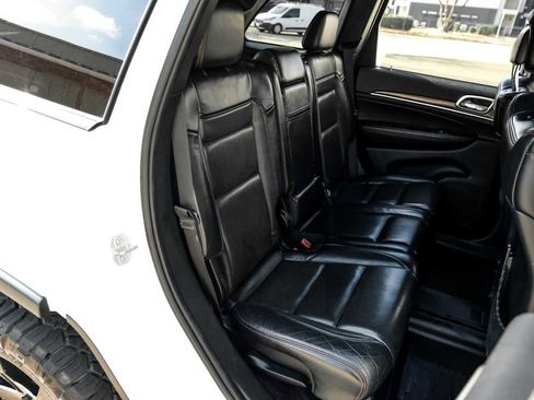 Used 2018 Jeep Grand Cherokee Trailhawk w/ Trailhawk Luxury Group image 37