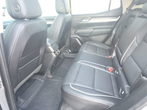 Used 2026 GMC Terrain Denali w/ LPO, Floor Liner Package AWD/4WD image 41