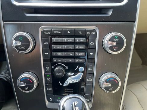 Used 2015 Volvo S60 T5 Premier image 23