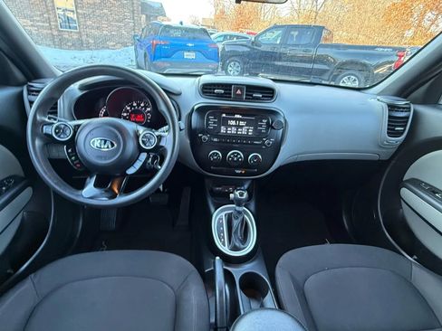 Used 2018 Kia Soul image 20