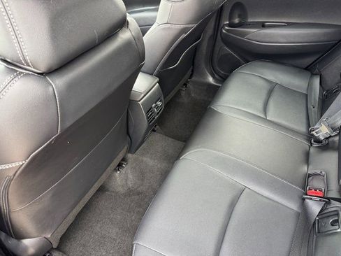 Used 2023 Toyota Corolla Cross XLE w/ Convenience Package image 17