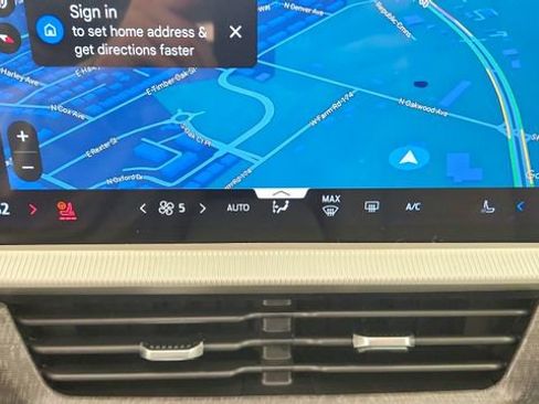 New 2026 Ford Explorer Platinum w/ LUX Leather Package AWD/4WD image 20