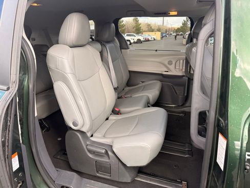 Used 2024 Toyota Sienna XLE image 12