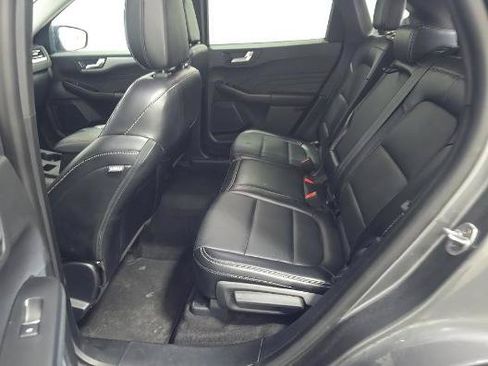Used 2024 Ford Escape Platinum AWD/4WD image 10