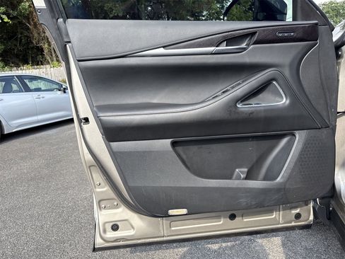 Used 2022 INFINITI QX60 Sensory w/ Vision Package image 16